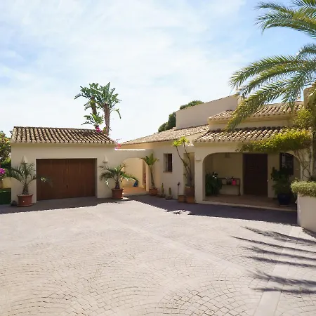 Villa Rosa בית נופש