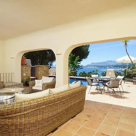 בית נופש Villa Rosa *
