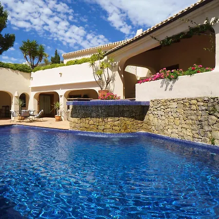 בית נופש Villa Rosa מוריירה